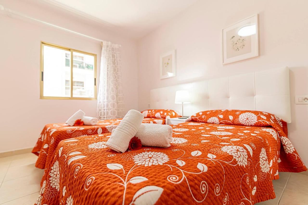 Apartamentos En El Centro De Los Cristianos Arona  Eksteriør bilde