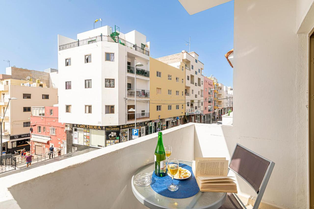Apartamentos En El Centro De Los Cristianos Arona  Eksteriør bilde