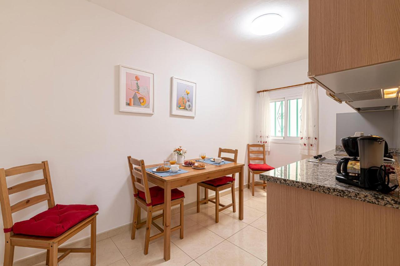 Apartamentos En El Centro De Los Cristianos Arona  Eksteriør bilde