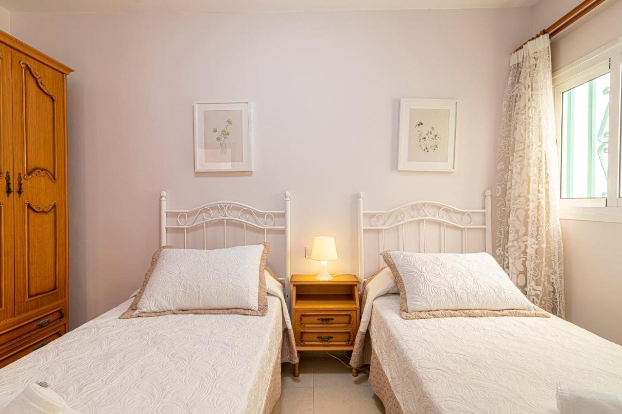 Apartamentos En El Centro De Los Cristianos Arona  Eksteriør bilde