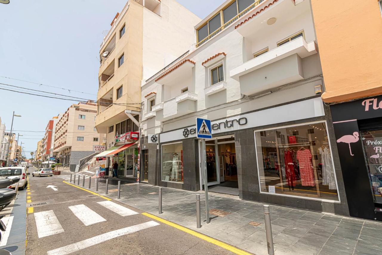 Apartamentos En El Centro De Los Cristianos Arona  Eksteriør bilde