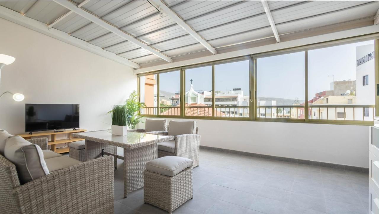 Apartamentos En El Centro De Los Cristianos Arona  Eksteriør bilde