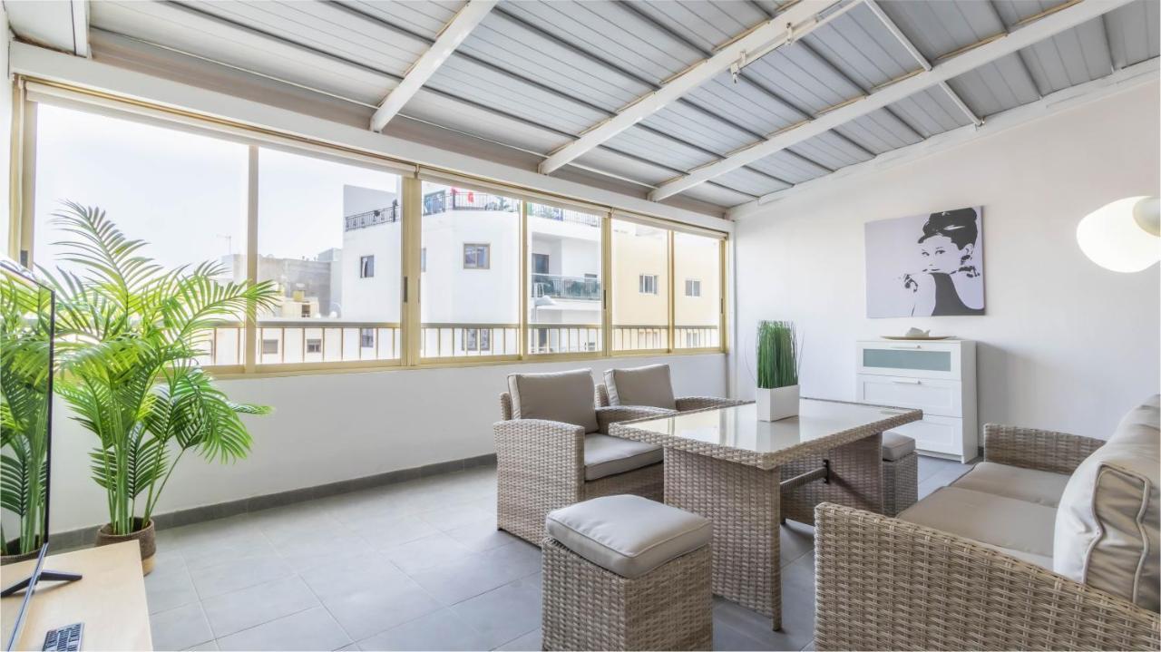 Apartamentos En El Centro De Los Cristianos Arona  Eksteriør bilde
